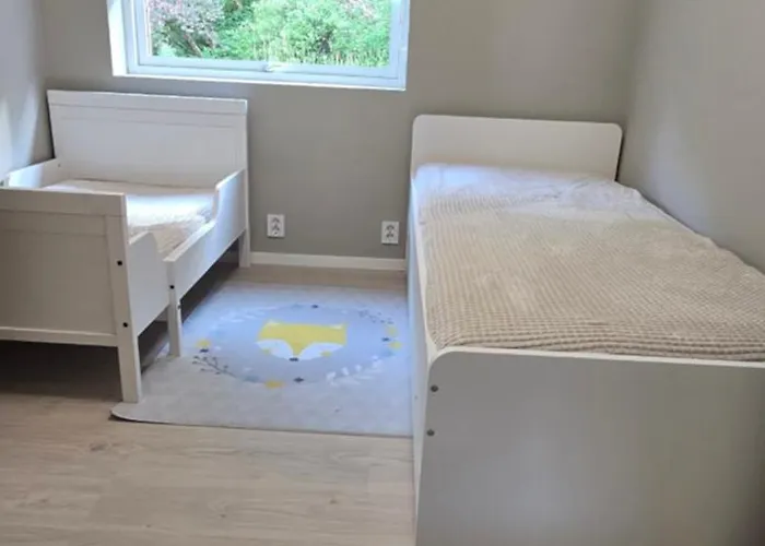 Modern House 아파트