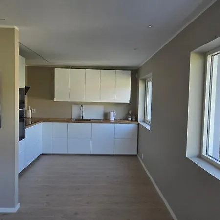 Modern House Μπέργκεν